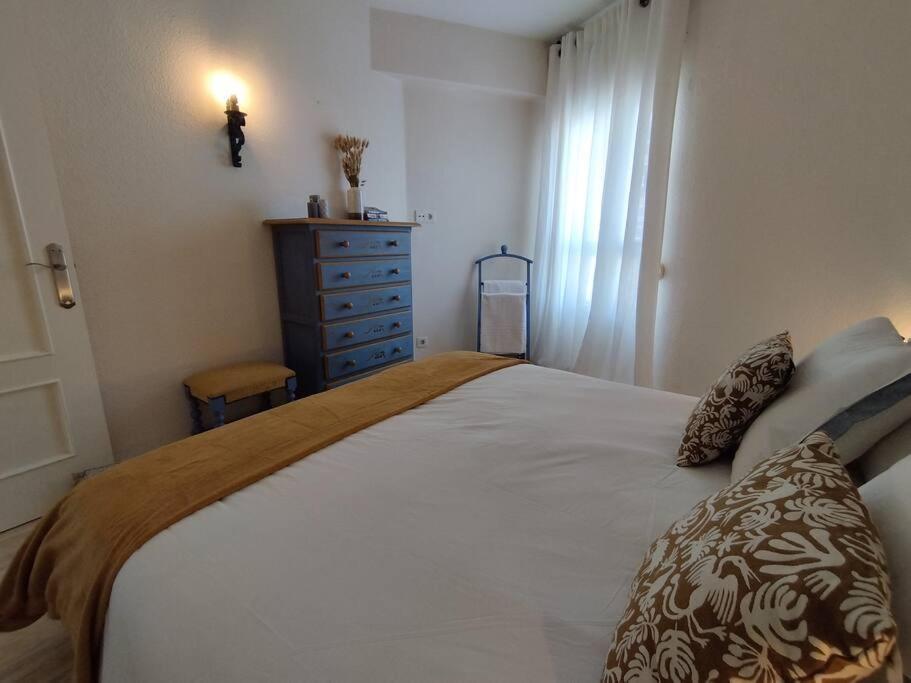 Love Rent4 Malaga Tamarindo בנאלמדנה מראה חיצוני תמונה